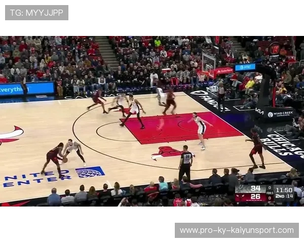 NBA球队通过录像复盘强化防守站位细节