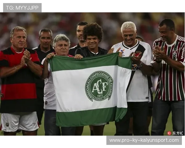 内马尔在慈善赛中临时承担主持，幽默风格圈粉无数