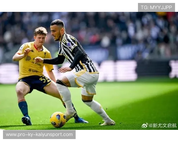 尤文伊灵小角度抽射惊艳训练场